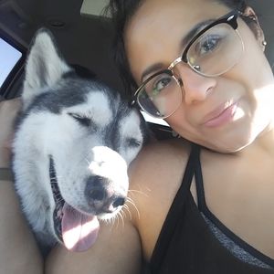 Meet your Posher, Carissa